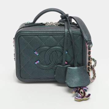 مملوكة مسبقًا حقيبة شانيل حافظة زينة مخططة بشعار CC صغيرة جلد كافيار مبطنة أبيض/أسود