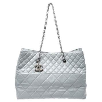 Pre Owned Chanel Grey Patent Leather Large In The Business Tote