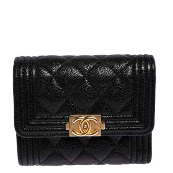 Pre Owned Chanel Black Quilted Caviar Leather Small Boy Wallet