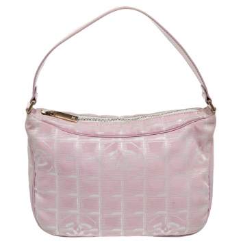 Pre Owned Chanel Pink Nylon Travel Line Hobo