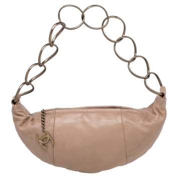Pre Owned Chanel Beige Leather CC Ring Hobo