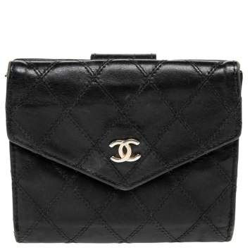 Pre Owned Chanel Black Double Quilted Leather Vintage Trifold Wallet