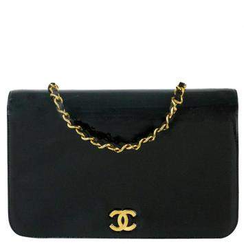 مملوكة مسبقًا Chanel Black Patent Leather Vintage Flap Bag
