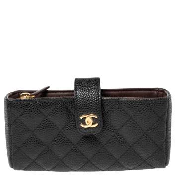 Pre Owned Chanel Black Quilted Caviar Leather CC Phone Pouch