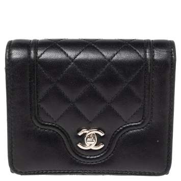 Pre Owned Chanel Black Quilted Lambskin Leather Futuristic Wallet