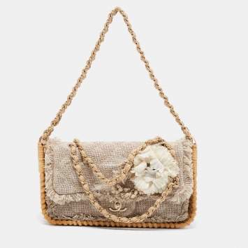 Pre Owned Chanel Beige Quilted Jute And Wicker Floral Embellished Wild Stitch Flap Bag