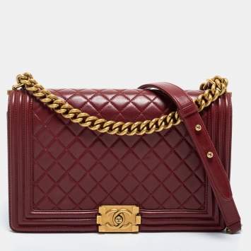 Pre Owned Chanel Dark Red Quilted Leather New Medium Boy Shoulder Bag