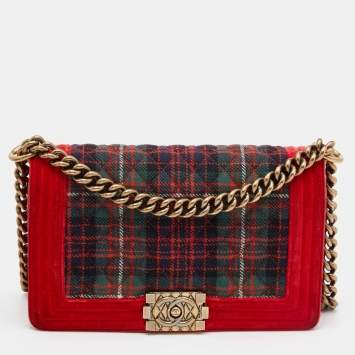 Pre Owned Chanel Red/Green Quilted Tartan and Velvet Medium Boy Flap Bag