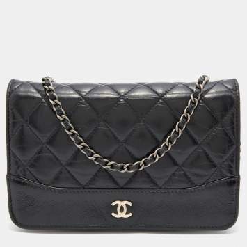 Pre Owned Chanel Black Quilted Leather CC Gabrielle Wallet On Chain