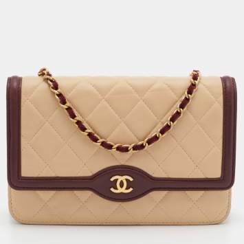 Pre Owned Chanel Beige/Burgundy Quilted Leather Classic Wallet on Chain