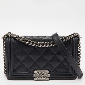 Pre Owned Chanel Black Quilted Leather Medium Double Stitch Boy Flap Bag