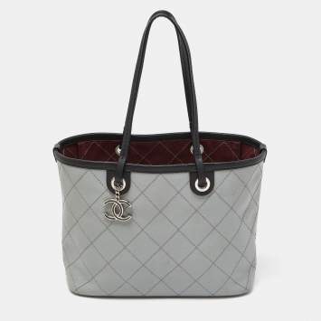Pre Owned Chanel Grey/black Quilted Caviar Leather Fever Shopper Tote