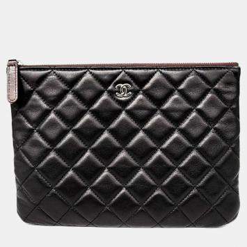 Pre Owned Chanel Black Lambskin Clutch Small