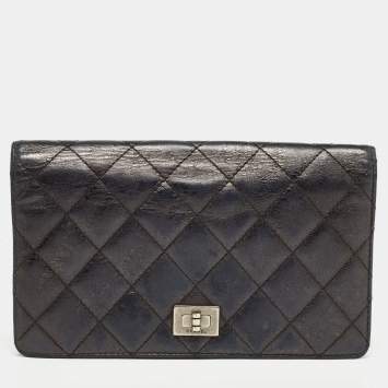Pre Owned Chanel Black Quilted Leather Reissue Continental Wallet