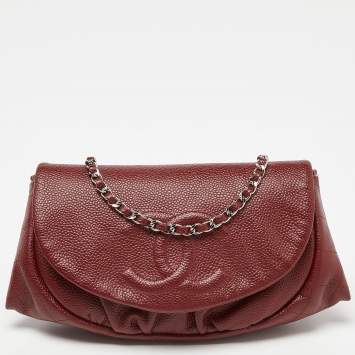 Pre Owned Chanel Red Quilted Caviar Leather Half Moon Wallet On Chain