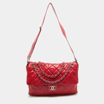 Pre Owned Chanel Red Quilted Caviar Leather XL Classic Flap Messenger Bag