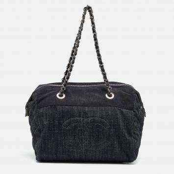 Pre Owned Chanel Dark Blue Quilted Denim Bowler Bag