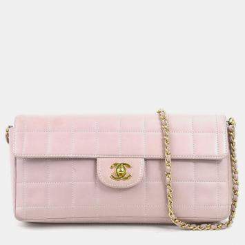 Pre Owned Chanel Light Pink Leather Chocolate Bar Shoulder Bag