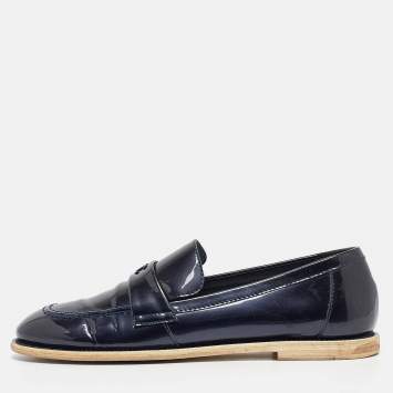 Pre Owned Chanel Navy Blue Patent Leather CC Loafers Size 38.5