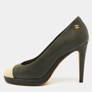 Pre Owned Chanel Dark Grey/Gold Leather CC Cap Toe Pumps Size 37