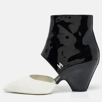 Pre Owned Chanel Black Patent Leather Cut Out Ankle Boots Size 39