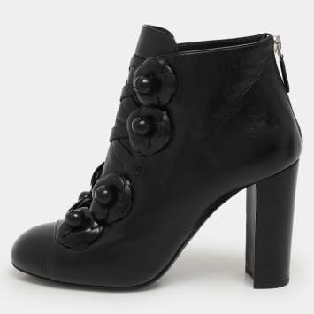 Pre Owned Chanel Black Leather Camellia Block Heel Ankle Boots Size 39