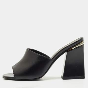 Chanel Black Leather Pearl Embellished Slide Sandals Size 40