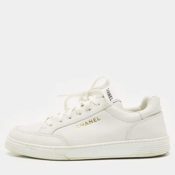 Chanel White Leather CC Low Top Sneakers Size 38.5