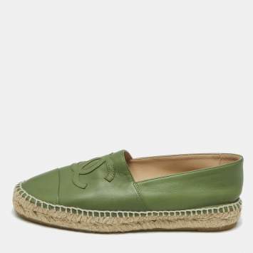 Chanel Green Leather CC Cap Toe Flat Espadrilles Size 38