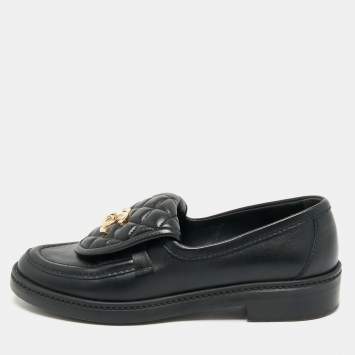 Pre Owned Chanel Black Quilted Leather CC Turnlock Loafers Size 37
