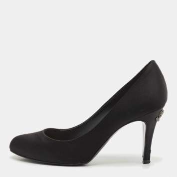 Pre Owned Chanel Black Satin CC Heel Pumps Size 37