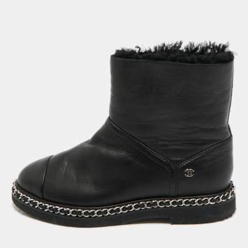 Pre Owned Chanel Black Leather CC Cap Toe Chain detail Ankle Length Boots Size 38