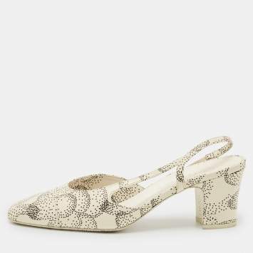 Pre Owned Chanel Cream  Leather Cap Toe Slingback Pumps Size 38.5