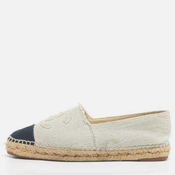 Pre Owned Chanel Off Cream/Black Canvas CC Cap Toe Espadrille Flats Size 39