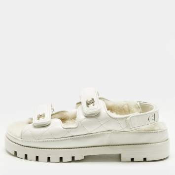 Pre Owned Chanel White Leather and Shearling Dad Slingback Sandals Size 40