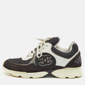 Pre Owned Chanel Black/Grey Fabric, Suede and Leather CC Low Top Sneakers Size 40.5