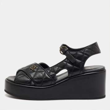 Pre Owned Chanel Black Quilted Leather CC Logo Platform Wedge Sandals Size 39.5