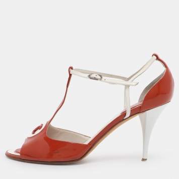 Pre Owned Chanel Brick Red/White Patent and Leather CC Ankle Strap Sandals Size 40