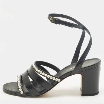 مملوكة مسبقًا Chanel Size 37.5 Black Leather Pearl Embellished Ankle Strap Sandals
