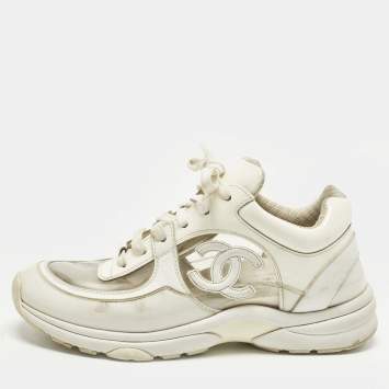 Pre Owned Chanel CC Size 38 White Patent Leather and PVC Low Top Sneakers
