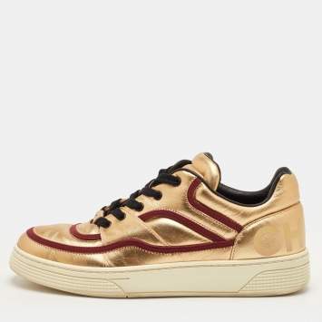 مملوكة مسبقًا Chanel CC Size 38 Gold/Burgundy Leather Low Top Sneakers