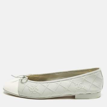 Pre Owned Chanel CC Size 40 Blue/White Quilted Leather Bow Cap Toe Ballet Flats