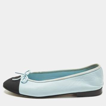 Pre Owned Chanel CC Size 37 Light Blue/Black Fabric and Leather Bow Cap Toe Ballet Flats