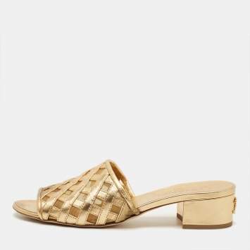 Pre Owned Chanel CC Size 39.5 Metallic Gold Woven Leather and Mesh Slide Sandals
