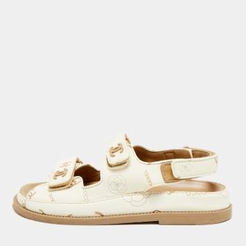 Pre Owned Chanel Dad Size 37 Cream Leather Slingback Sandals