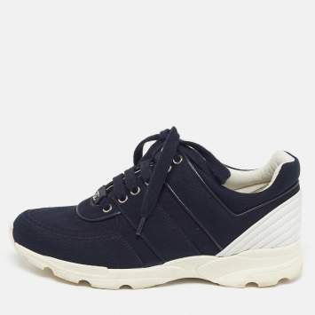 مملوكة مسبقًا حذاء رياضي شانيل سي سي جلد زهري/ذهبي، وشامواه وتويد بعنق منخفض مقاس 39