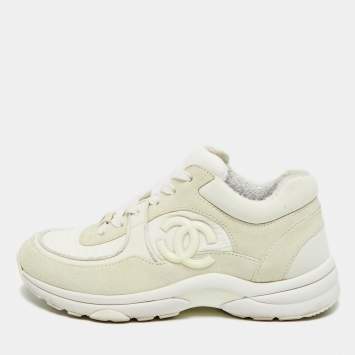 مملوكة مسبقًا حذاء رياضي شانيل CC نايليون وجلد أبيض/رمادي برباط مقاس 38