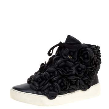 Pre Owned Chanel Black CC Camellia Leather High Top Sneakers Size 36.5