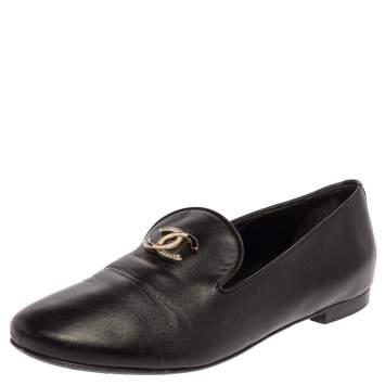 Pre Owned Chanel Black Leather CC Moccasin Loafers Size 38
