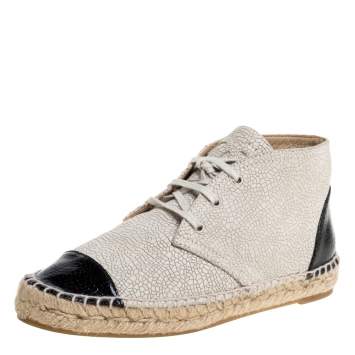 Pre Owned Chanel White/Black Textured Leather CC Cap Toe High Top Espadrille Sneakers Size 36
